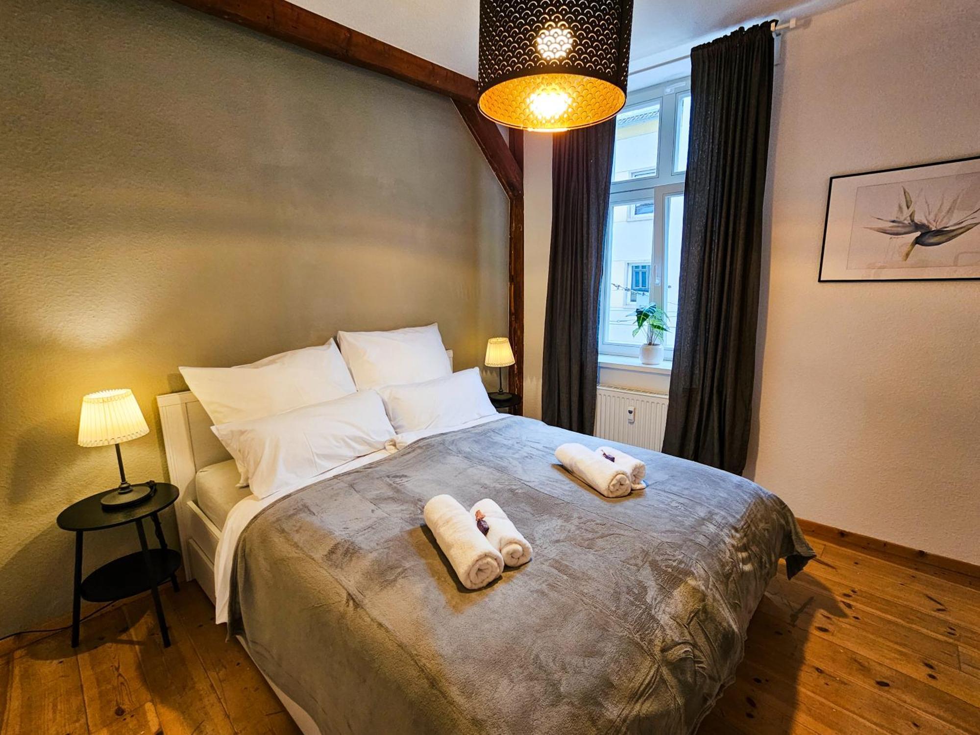 Micasa Rooms - Altstadt Zentral - Zwischen Anger Und Kraemerbruecke - Wlan - Familienfreundlich Erfurt Exterior foto